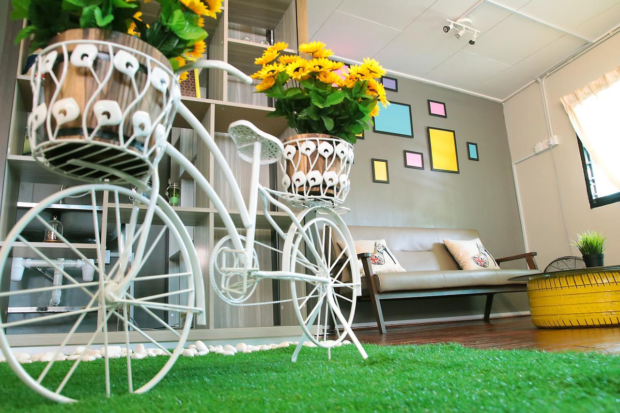 The Bunk By Olive Hostel Malacca Exterior foto