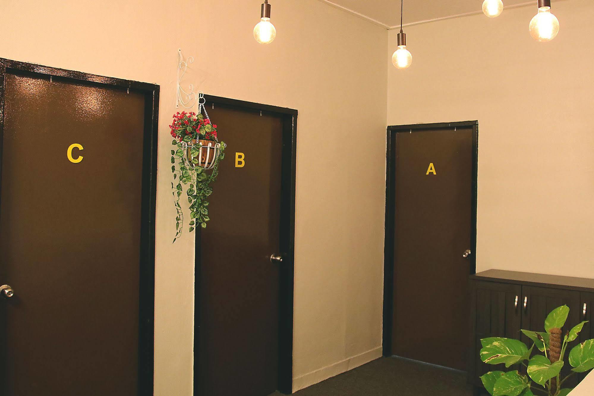 The Bunk By Olive Hostel Malacca Exterior foto